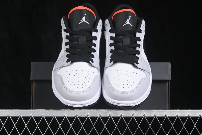 All categories Air Jordan Jordan series basketball shoes Air Jordan 1 Low G version pure original Air Jordan 1 Low AJ1 Joe 1 white gray black hook low-top retro cultural basketball shoes 553558-045
